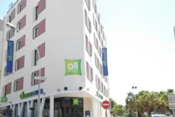 All Seasons Marseille Timone France